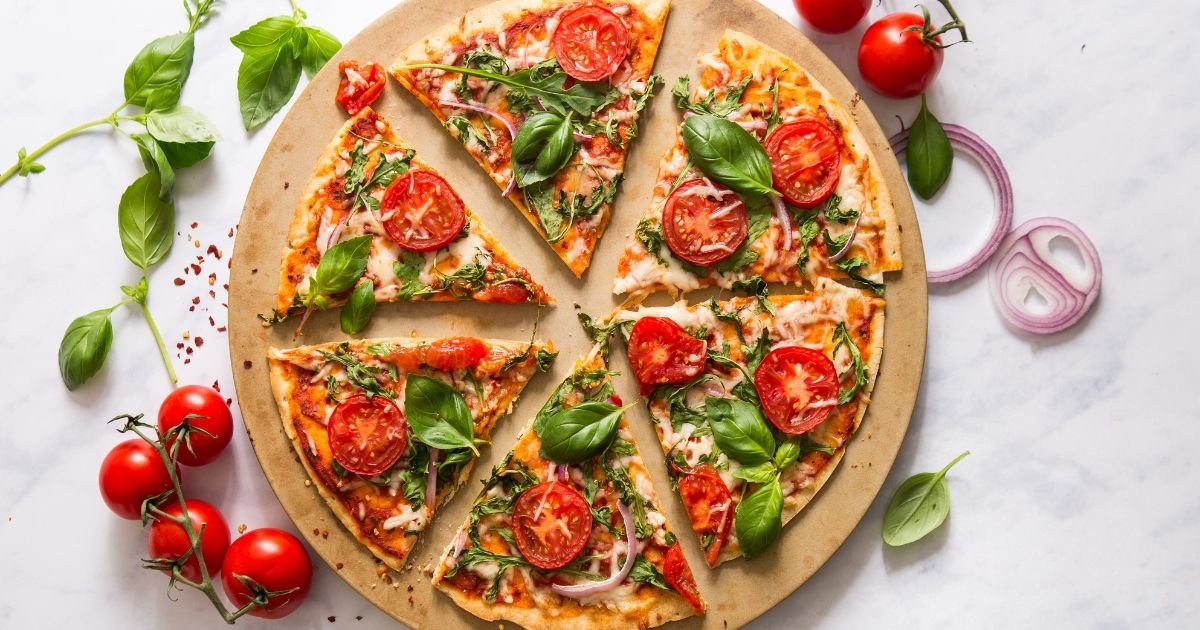 Sebzeli Pizza
